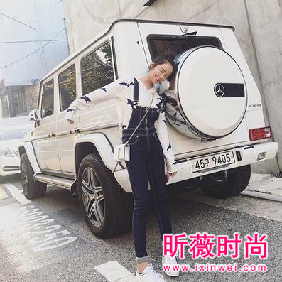 俏皮可爱不过背带裤 轻松在秋天玩转百变花样