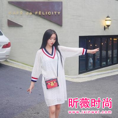 无法拒绝的蕾丝单品 打造秋日女神甜美造型