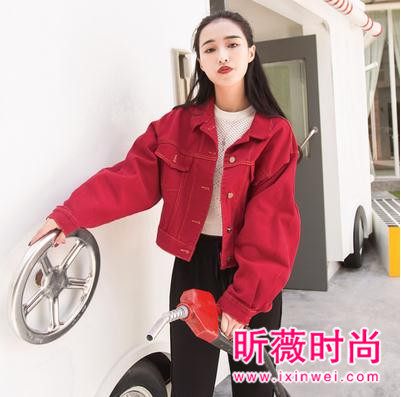 秋季短外套穿出身材 做个干练精致的小女人