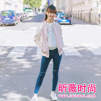 秋季短外套穿出身材 做个干练精致的小女人