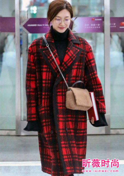 唐嫣

迷上了长款呢大衣 这样穿好时尚好拉风