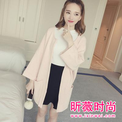 大爱的学院风针织衫 秋冬季离不开这样的针织衫 大爱的学院风针织衫 秋冬季离不开这样的针织衫