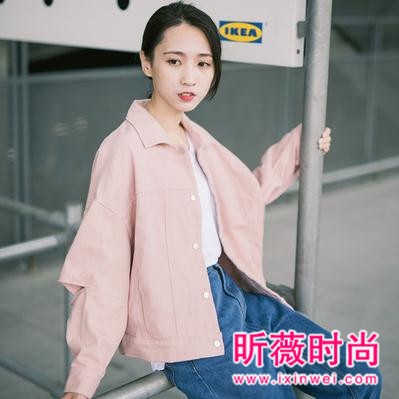 一款爱不释手的小外套 露出你的诱人大长腿 一款爱不释手的小外套 露出你的诱人大长腿