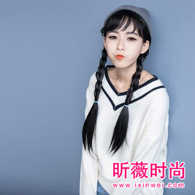 秋季穿上时髦外搭毛衣 做个优雅气质的女神 秋季穿上时髦外搭毛衣 做个优雅气质的女神