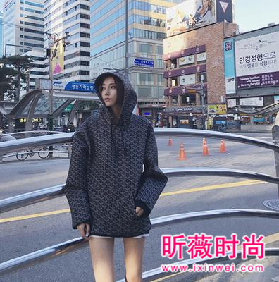 想要做个可爱萌妹子?就来一件时尚百搭卫衣 想要做个可爱萌妹子?就来一件时尚百搭卫衣