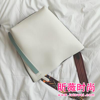 美观简约时尚的包包 经典又实用美女必备