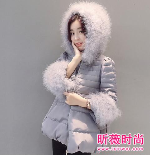 斗篷款式的衣服穿搭 就是这么懂得女人心 斗篷款式的衣服穿搭 就是这么懂得女人心