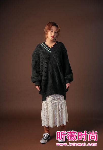 韩国女生正流行穿搭 一套就能出门的针织连衣裙