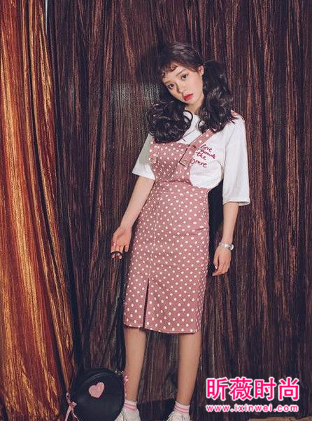 谁还不是小公主?甜美连衣裙公主气质 谁还不是小公主?甜美连衣裙公主气质