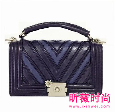 那些大牌的链条小包包 这个秋天你有了吗? 那些大牌的链条小包包 这个秋天你有了吗?