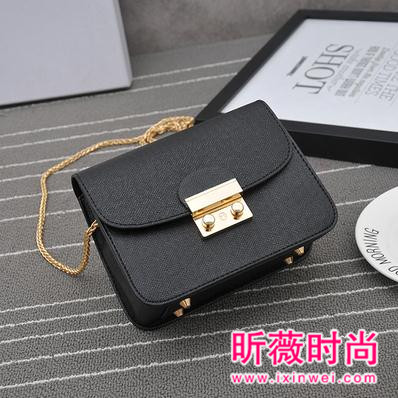 那些大牌的链条小包包 这个秋天你有了吗？