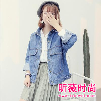 秋季外套怎么搭配？时尚必备战衣夹克穿搭