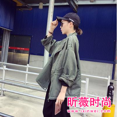 秋季外套怎么搭配？时尚必备战衣夹克穿搭