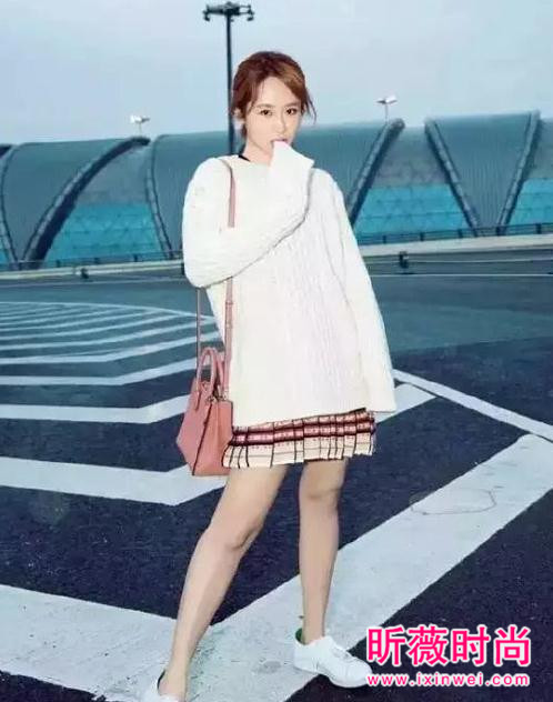 学生党怎么穿才好看？有这几件单品就够了