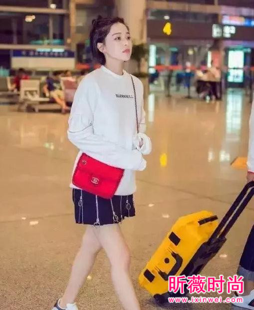 学生党怎么穿才好看？有这几件单品就够了