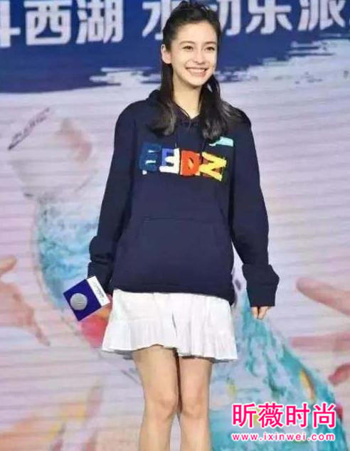 学生党怎么穿才好看？有这几件单品就够了