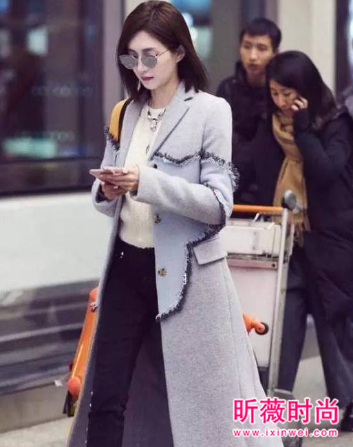 明星们是怎么过冬的？唐嫣杨幂时髦大衣搭配