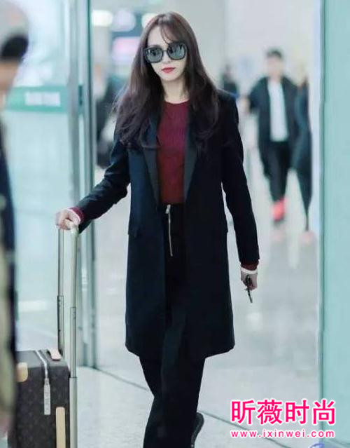 明星们是怎么过冬的？唐嫣杨幂时髦大衣搭配