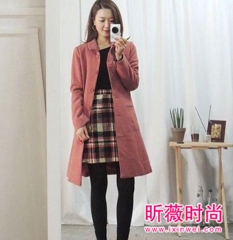 新年回家告别黑白灰 暖色系穿搭活泼更讨喜