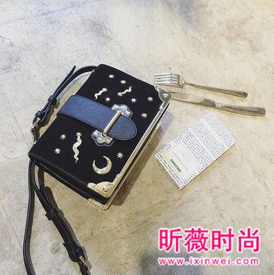 女人一生必备的单肩包 时尚大牌范儿提升气质