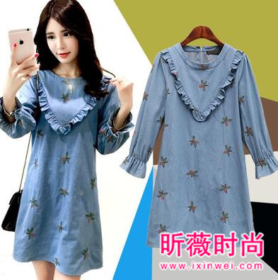 秋冬季连衣裙时尚穿搭 美丽动人别有一番风味 秋冬季连衣裙时尚穿搭 美丽动人别有一番风味