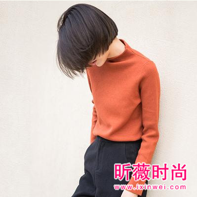 秋季我只喜欢这样的毛衣 简单时尚大气不挑身材 秋季我只喜欢这样的毛衣 简单时尚大气不挑身材