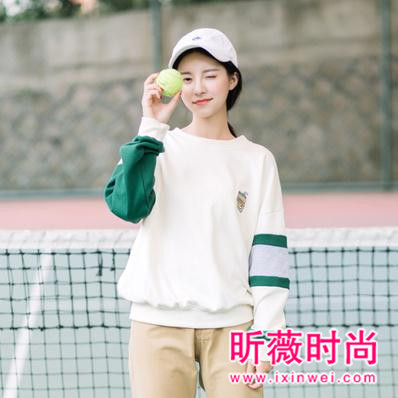 秋季想做个自由的懒姑娘？怎么能少了清新卫衣