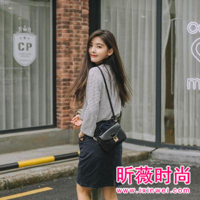 条纹元素经典又百搭 最潮条纹单品打造秋日造型
