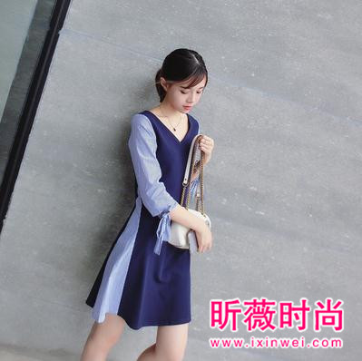 秋季既保暖又好搭配 这些时髦连衣裙你备好了吗？