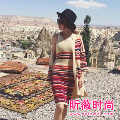 秋季既保暖又好搭配 这些时髦连衣裙你备好了吗？