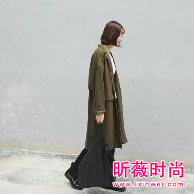 秋季拗造型撑气场 怎么少得了长款风衣 秋季拗造型撑气场 怎么少得了长款风衣