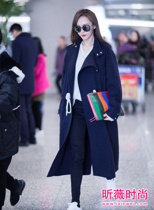 唐嫣与罗晋恋爱后 机场街拍越来越美