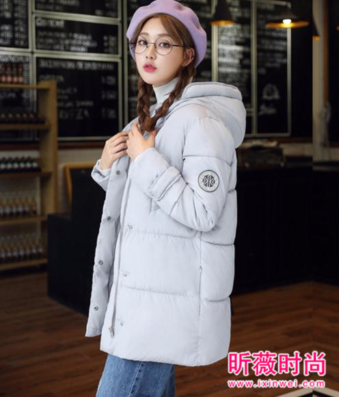 韩国妹子时尚穿搭指南 小清新大衣温度又不失风度 韩国妹子时尚穿搭指南 小清新大衣温度又不失风度