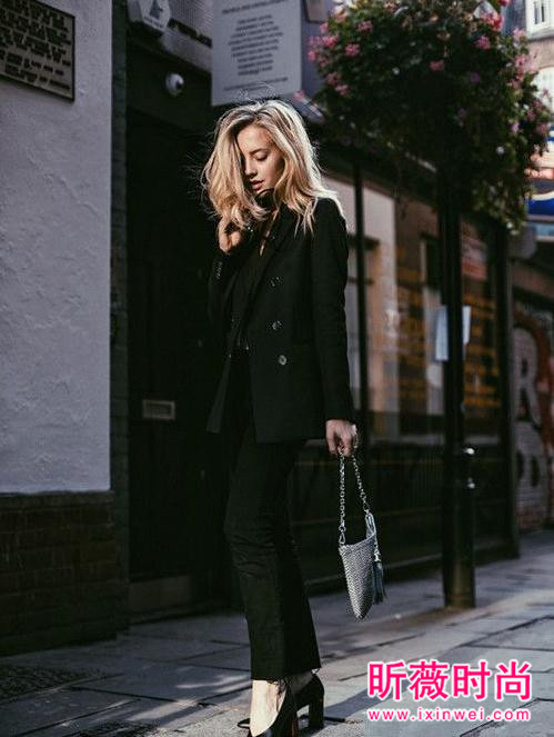 矮个女生穿衣跟她学 巧露美腿视觉增高比超模还美