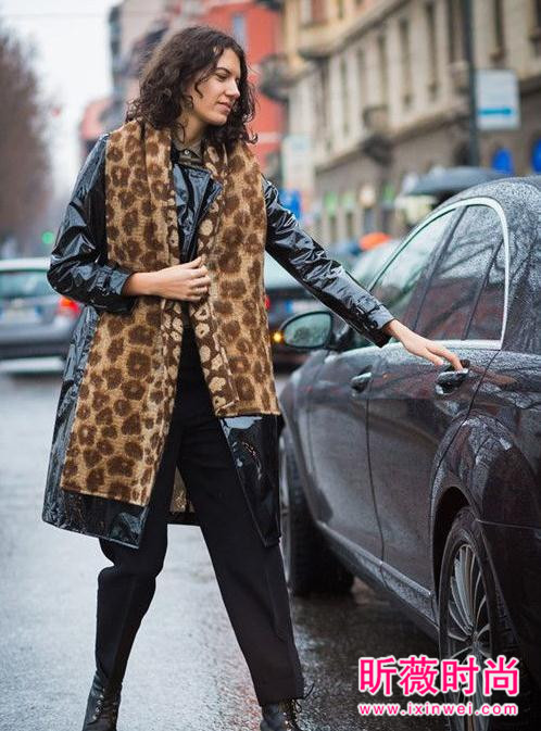 你以为围巾只能保暖？搭配好围巾让你更时髦有型