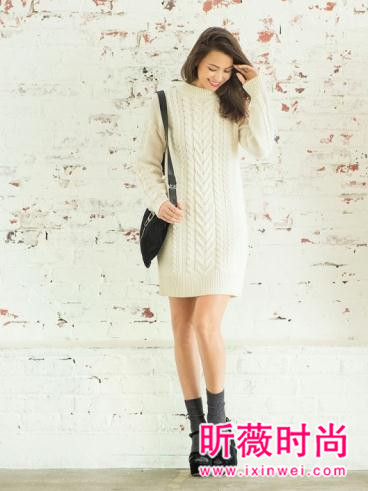百搭的针织衫原来可以穿出这么多种风格 百搭的针织衫原来可以穿出这么多种风格