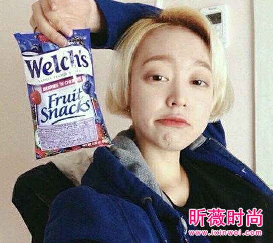 2017年流行什么发型？短发+二次元刘海抢镜