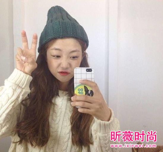 2017年流行什么发型？短发+二次元刘海抢镜