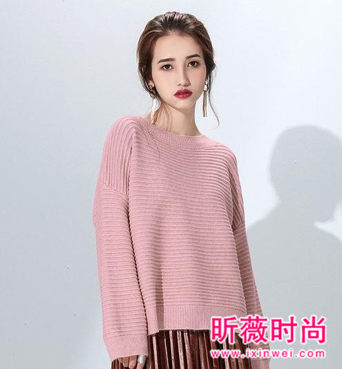 冬季拒绝束缚臃肿 这样的针织衫值得拥有 冬季拒绝束缚臃肿 这样的针织衫值得拥有