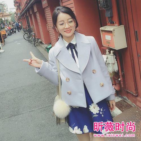 时尚女生减龄逆生长穿搭 短外套最懂轻灵活泛好身段 时尚女生减龄逆生长穿搭 短外套最懂轻灵活泛好身段