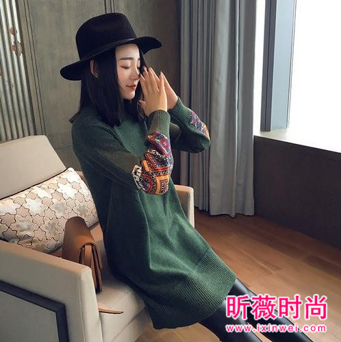 冬

季保暖高领毛衣穿搭 俘获了万千女人的芳心