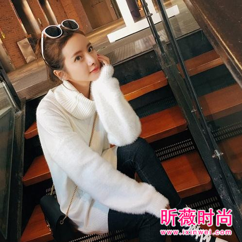 冬

季保暖高领毛衣穿搭 俘获了万千女人的芳心