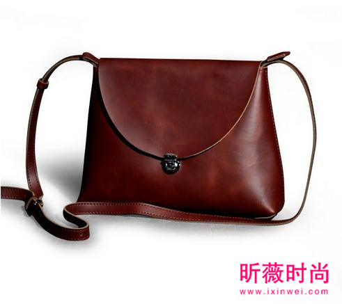 这些简约耐看的包包 时尚百搭让人眼前一亮