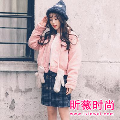 矮个子女生如何穿搭?冬季你该入这些外套 矮个子女生如何穿搭?冬季你该入这些外套