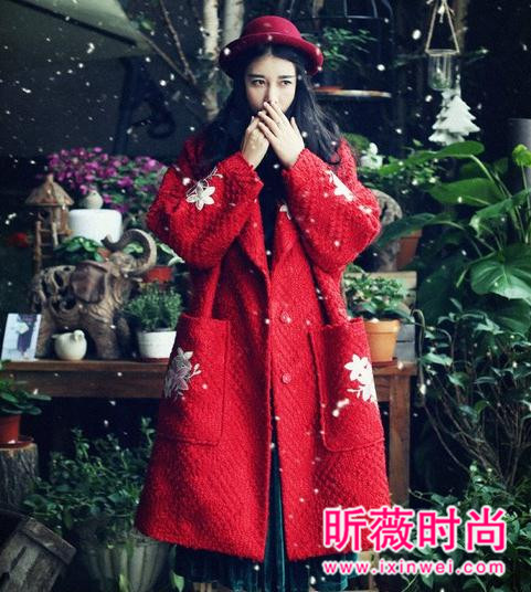 大红色毛呢大衣穿搭 这个冬天因为有它而温暖 大红色毛呢大衣穿搭 这个冬天因为有它而温暖