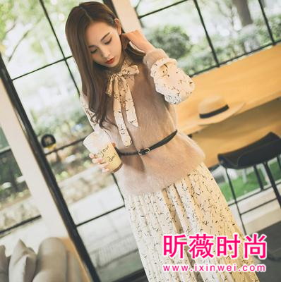 情人节时尚必备服装 穿美美的裙去约会