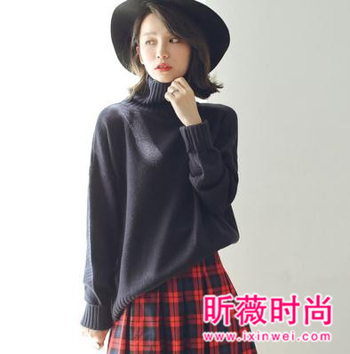 日系学院风甜美毛衣 简约时尚配色清纯又青春