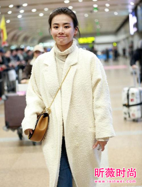 年后开工女星忙碌 最新街拍机场变秀场 年后开工女星忙碌 最新街拍机场变秀场