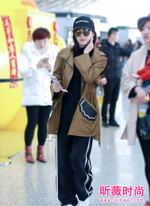 年后开工女星忙碌 最新街拍机场变秀场