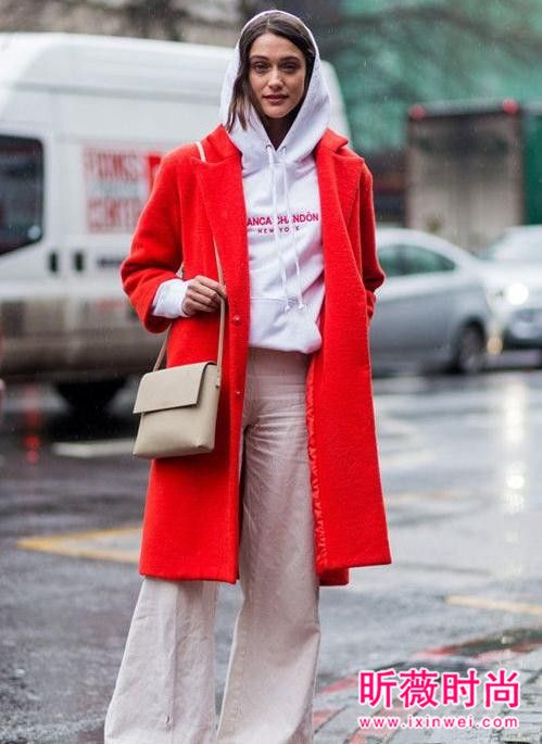 杨幂教你穿连帽卫衣 时尚达人明星男女通杀